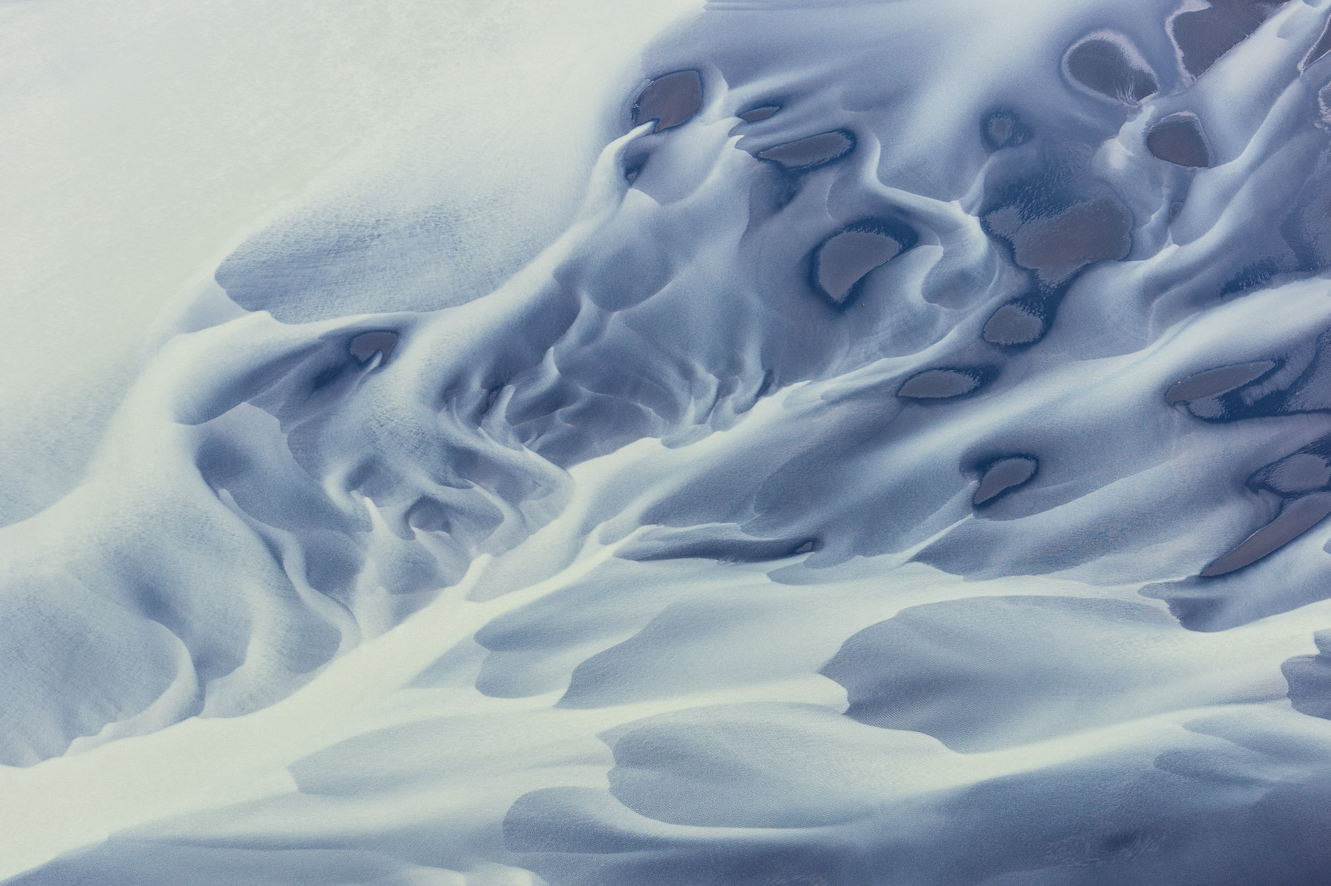 Rivière du Landeyjasandur vue du ciel. Islande.